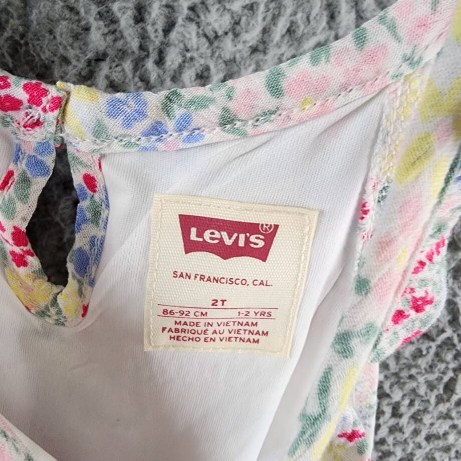 Levi's Ruffle Tank Top Toddler Girls 2T Sugar Wizzle Sleeveless Button Closure