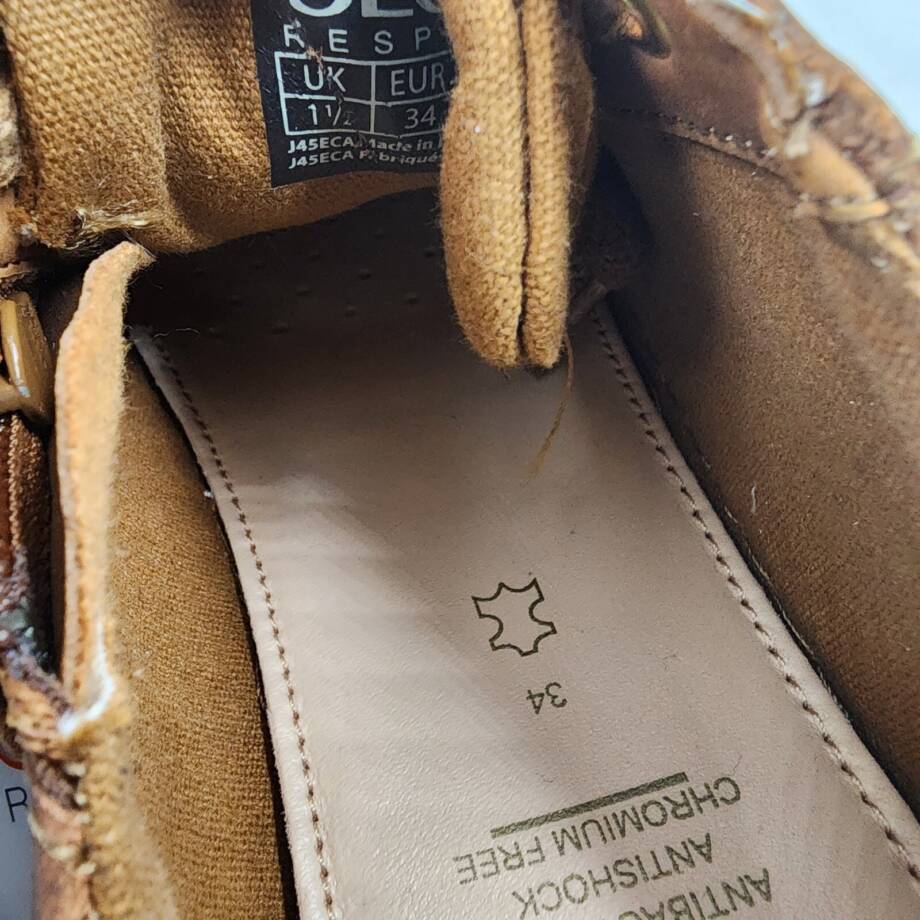 GEOX Nashik Garçon Low Cut Sneaker Boys 34 Cognac/Navy Lace And Zip Closure