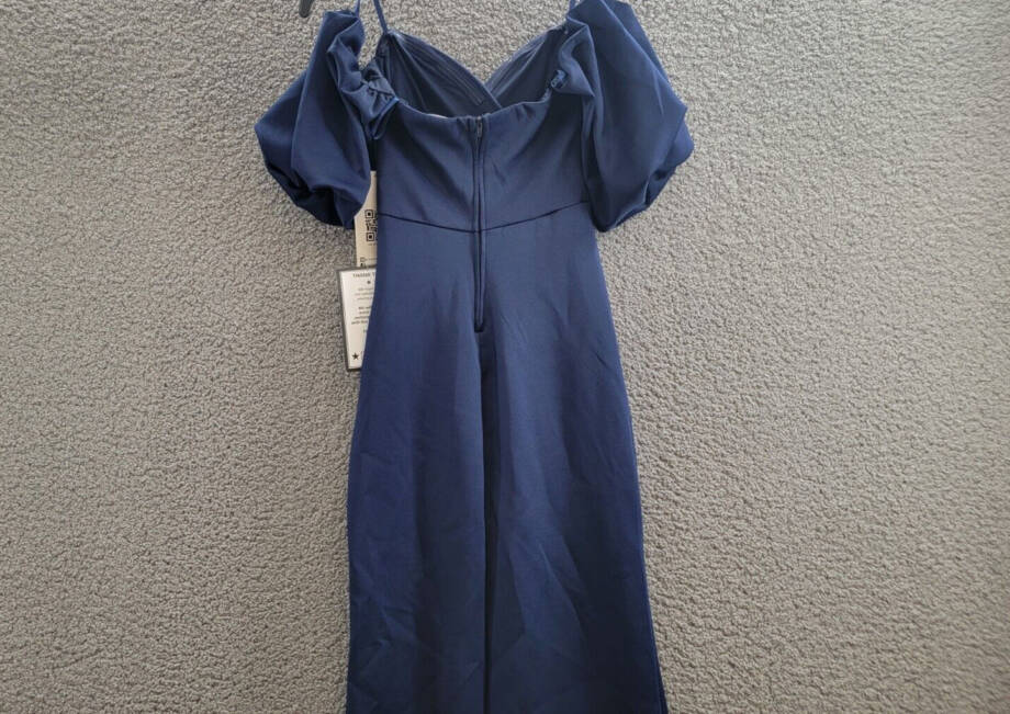 Emerald Sundae Off-the-Shoulder Slit Gown Juniors' XS Navy Sweetheart Neck S/S