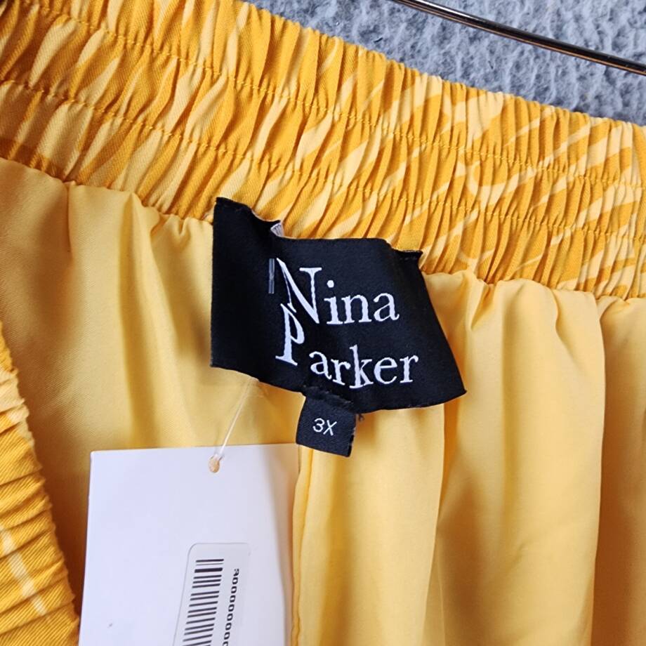 Nina Parker Trendy Plus Size Wide-Leg Pants Women's 4X Golden Palm Elastic Waist