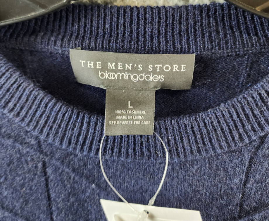 The Men's Store at Bloomingdale's Cashmere Novelty Stitch Sweater Men's L Navy