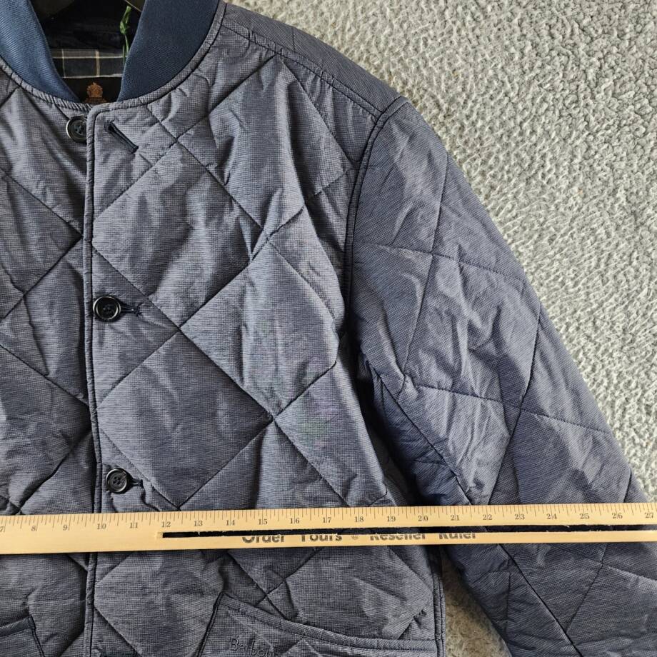 Barbour Tarn Liddesdale Quilted Jacket Men's M Navy Front Pockets Button Closure