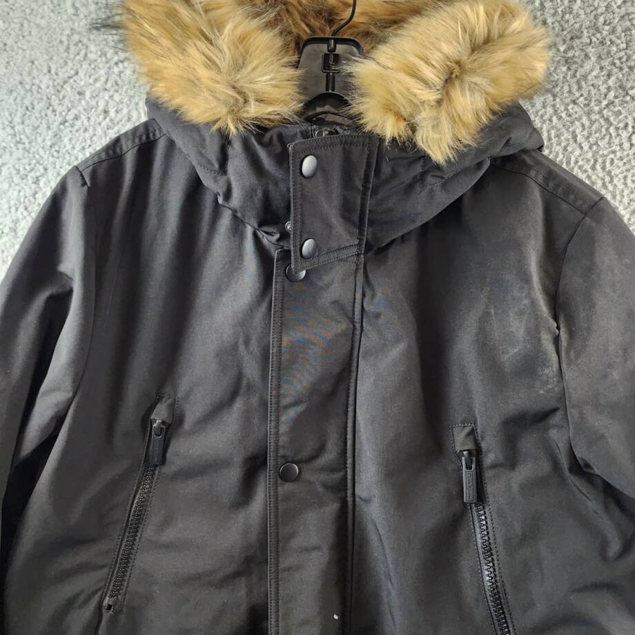 Club Room Parka with a Faux Fur-Hood Jacket Men's M Black Snap Closure L/S