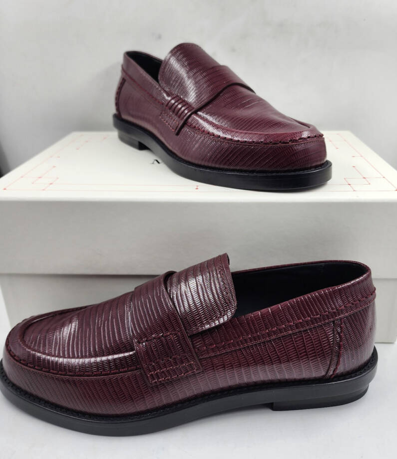 Alexander Mcqueen Croc Embossed Apron Toe Loafers Men's 44/11 US Burgundy