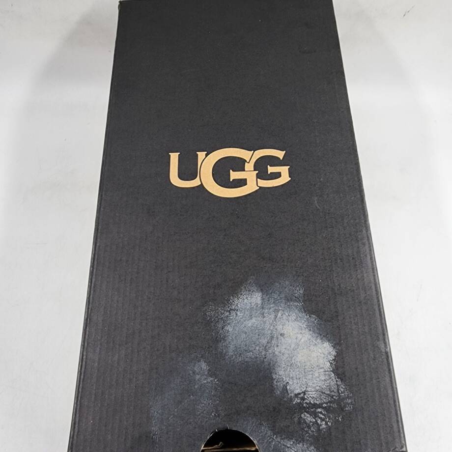 UGG Ascot Shearling Slippers Men's 8 Black Round Toe Solid Slip On