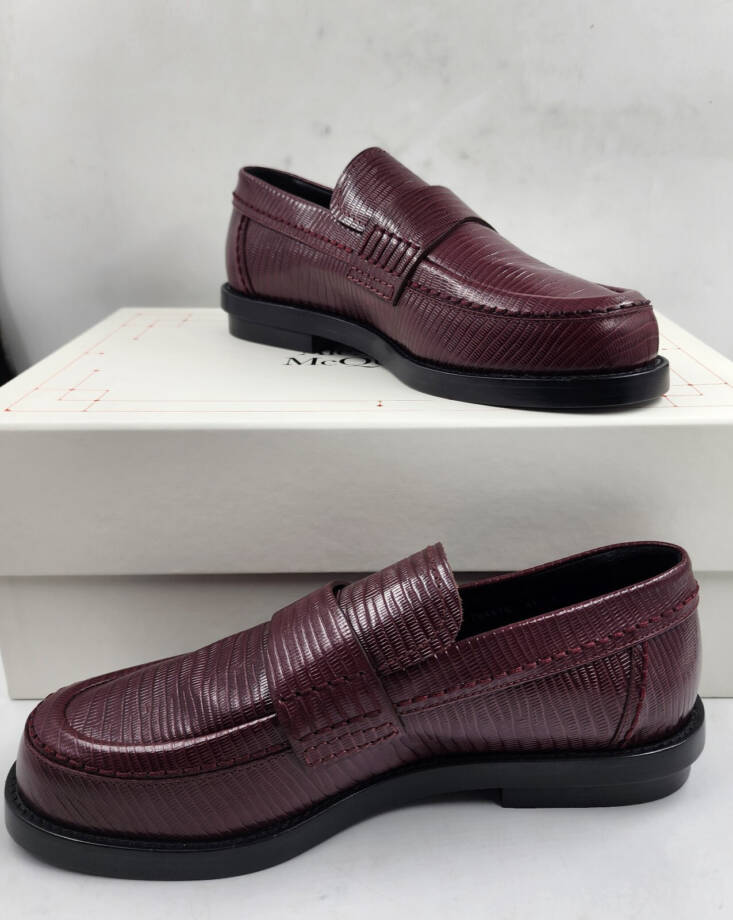 Alexander Mcqueen Croc Embossed Apron Toe Loafers Men's 41/8 US Burgundy