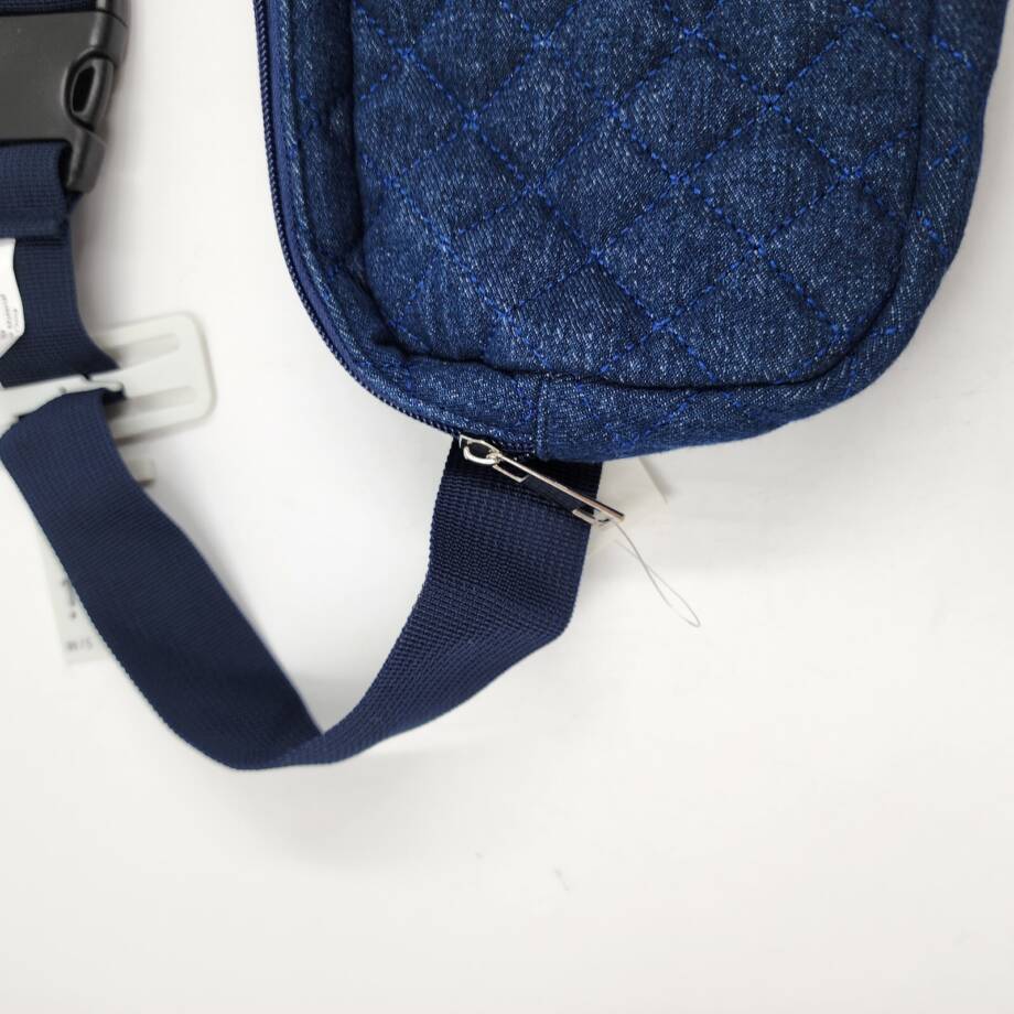 Jenni Quilted Adjustable Fanny Pack Women's S/M Navy Interior Slip Zip Pocket