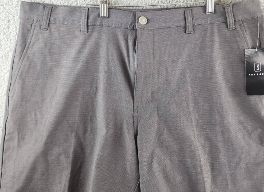 PGA TOUR Flat Front Horizontal Textured Golf Short Men's 42 Dark Grey Heather