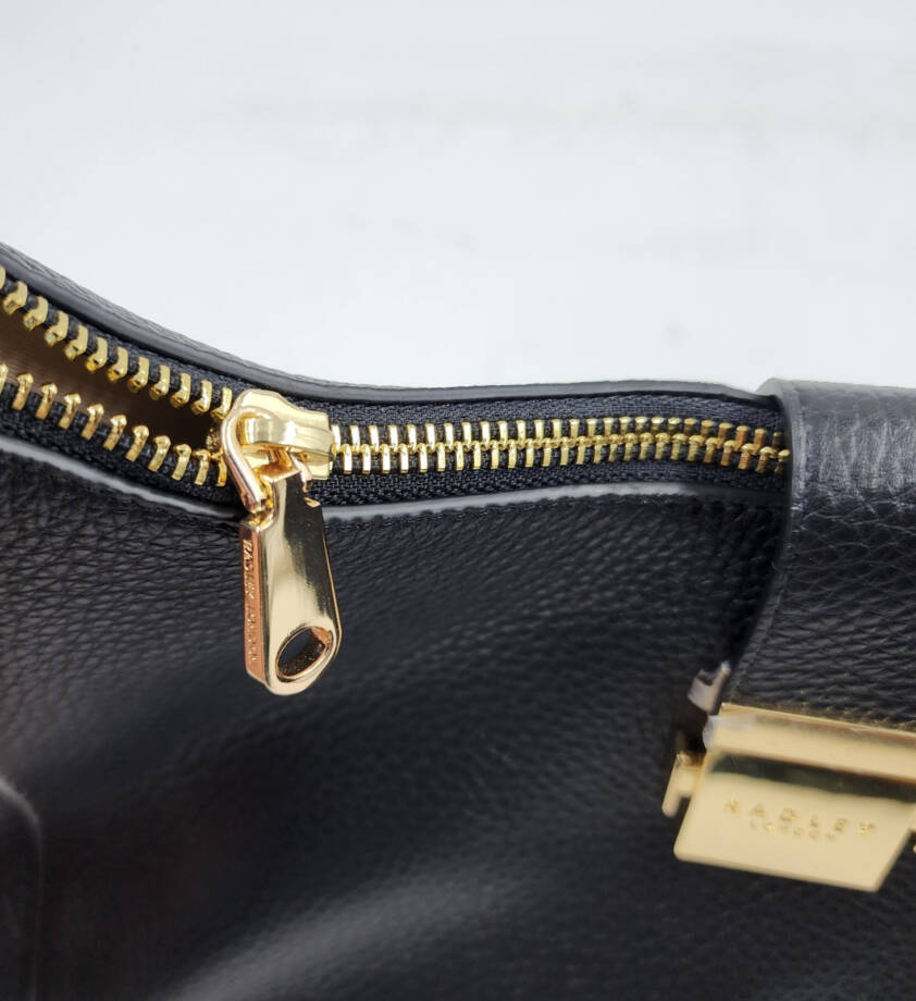 Radley London Sloane Street Ziptop Shoulder Bag Women's Medium Black Pebbled