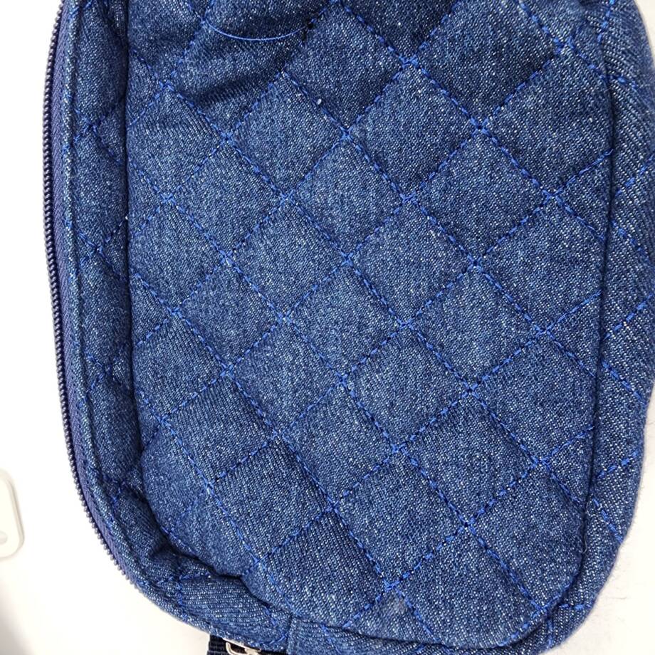 Jenni Quilted Adjustable Fanny Pack Women's S/M Navy Interior Slip Zip Pocket