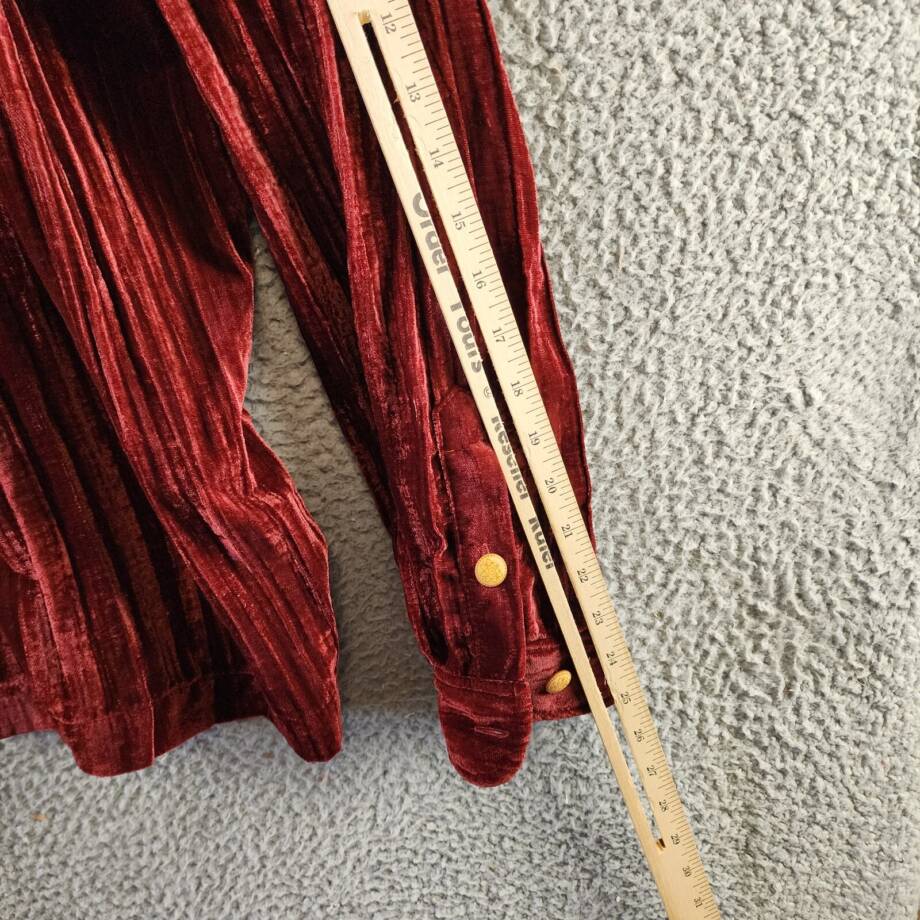 Sefr Lou Velvet Shirt Jacket Women's Medium Red Long Sleeve Button Closure