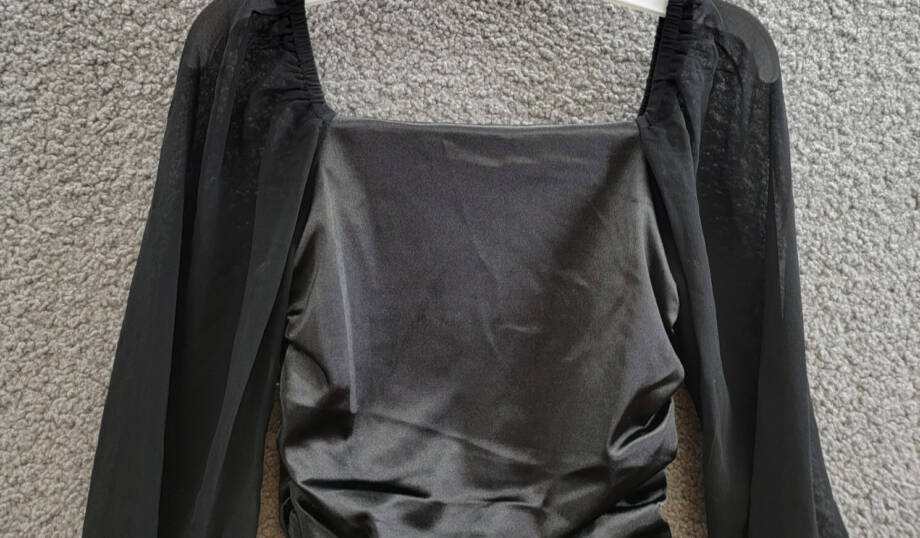 With Jules Long-Sleeve Ruched Dress Big Girls L Black Straight Neck Pullover