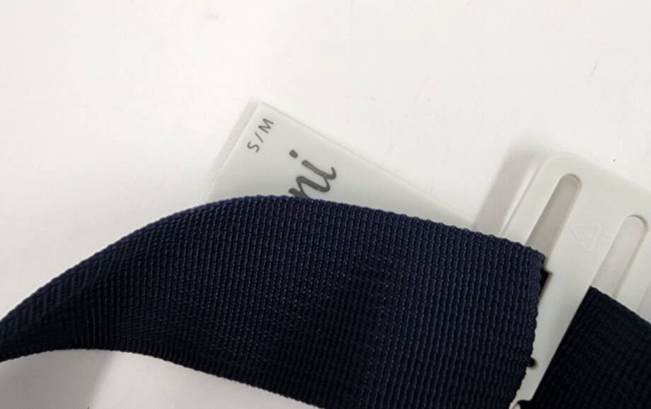 Jenni Quilted Adjustable Fanny Pack Women's S/M Navy Interior Slip Zip Pocket
