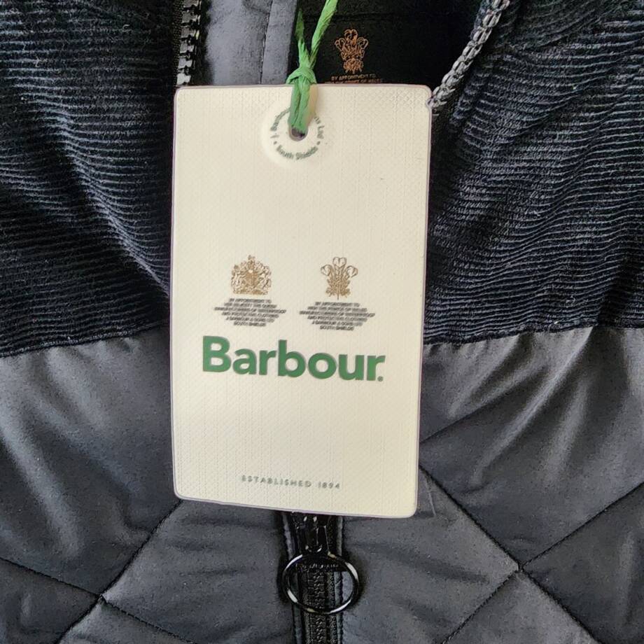Barbour Elmwood Box-Quilted Jacket Men's S Black Full-Zip Closure Long Sleeves~