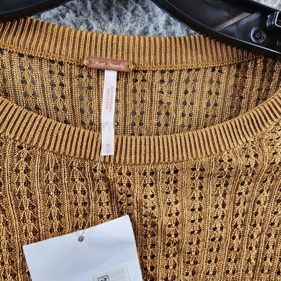 Free People H20 Knit Sweater Women's M Tiger Eye Crew Neck Long Sleeve Pullover