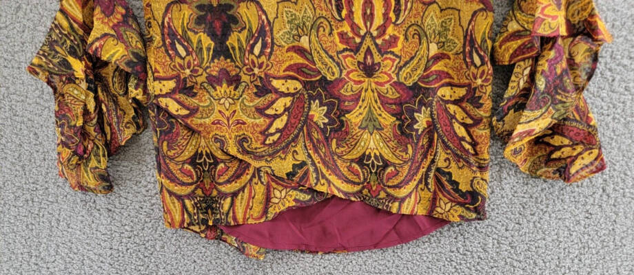 VINCE CAMUTO Ruffled Sleeve V-Neck Blouse Women's XXS Multi Printed Pullover