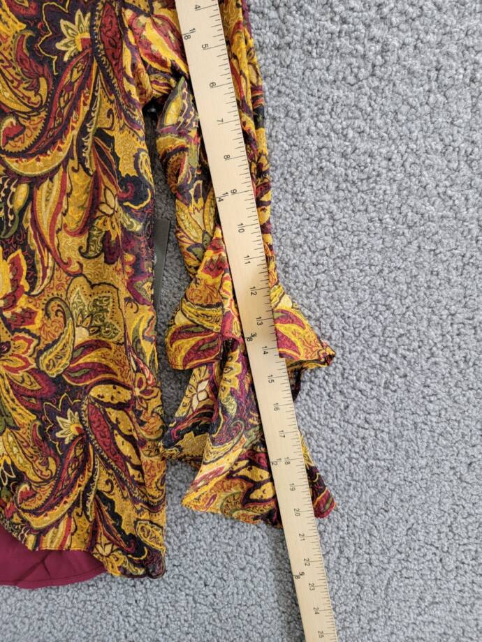 VINCE CAMUTO Ruffled Sleeve V-Neck Blouse Women's XXS Multi Printed Pullover