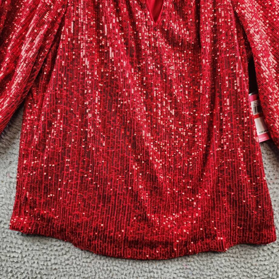 VINCE CAMUTO Sequined Keyhole Blouse Women's XS Ultra Red Button Closure