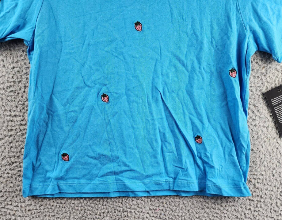 CHASER Embroidered Strawberries T-shirt Women's S Blue Short Sleeve Pullover