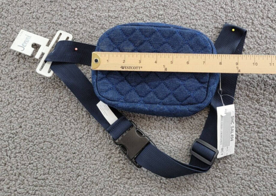 Jenni Quilted Adjustable Fanny Pack Women's L/XL Denim Dark Interior Slip Pocket