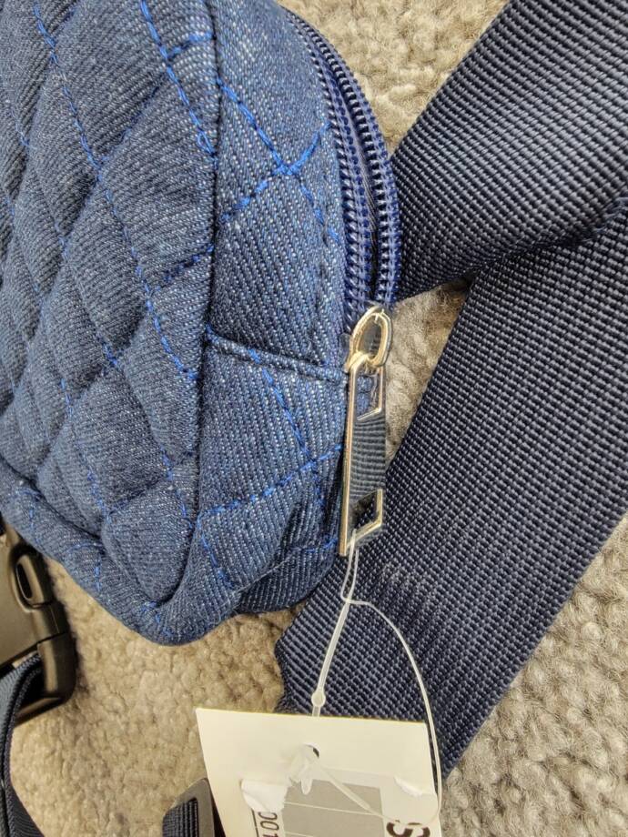Jenni Quilted Adjustable Fanny Pack Women's L/XL Denim Dark Interior Slip Pocket