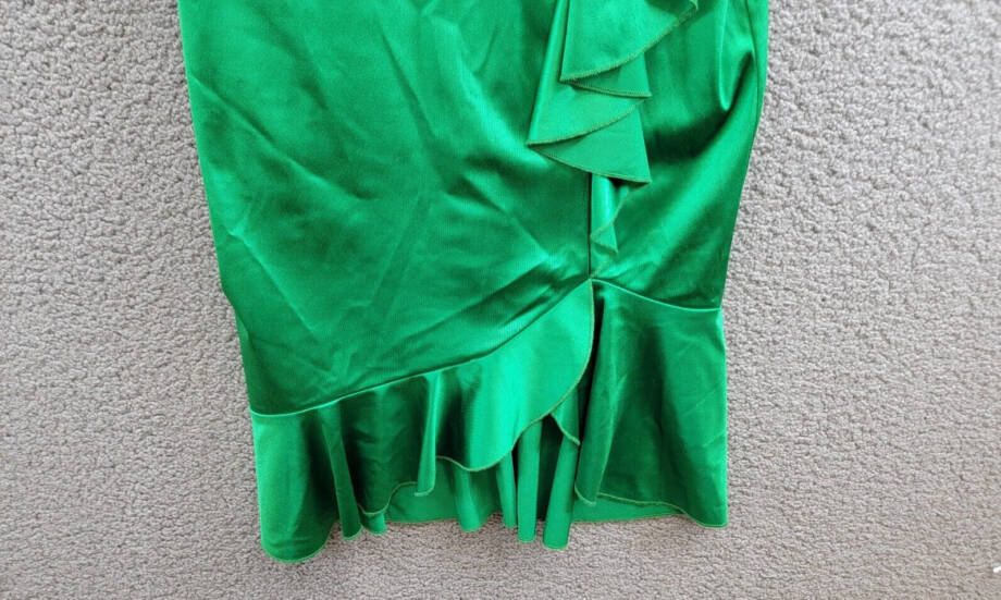 Emerald Sundae Strappy Surplice-Neck Ruffled Dress Juniors' L Green Back Zip