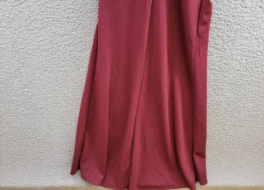 Emerald Sundae Ruffle-Shoulder Mermaid Gown Juniors XS Wine Back Zip Closure
