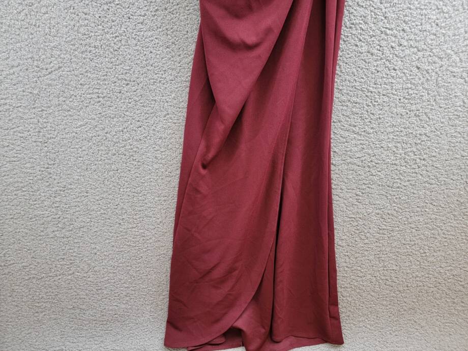 Emerald Sundae Ruffle-Shoulder Mermaid Gown Juniors' S Wine Asymmetric Back Zip