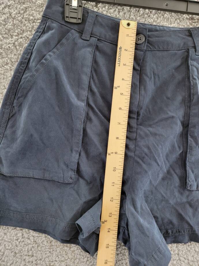Splendid Margaret Trouser Shorts Women's S Navy Side Pockets Zip/Button Closure