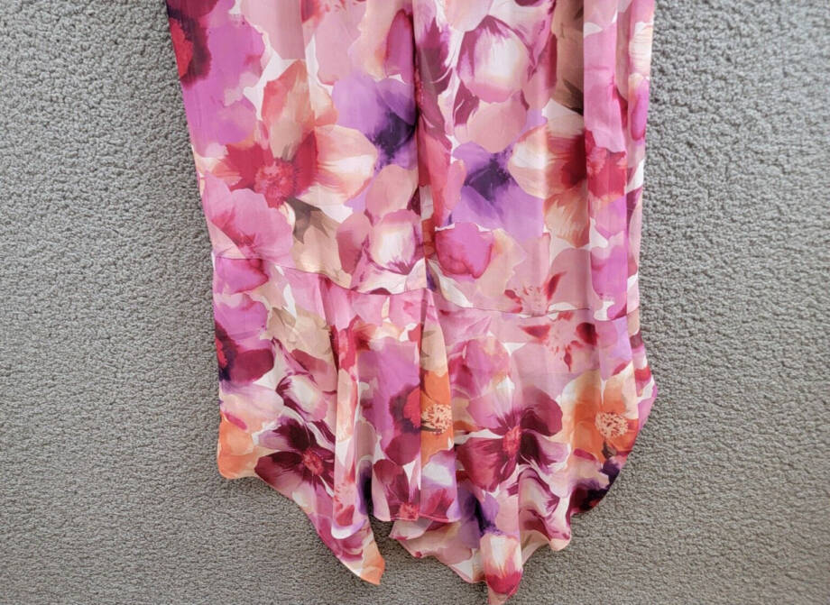X by XSCAPE Floral Blouson Midi Dress Women's 6 Multi V-Neck Back Zip Closure