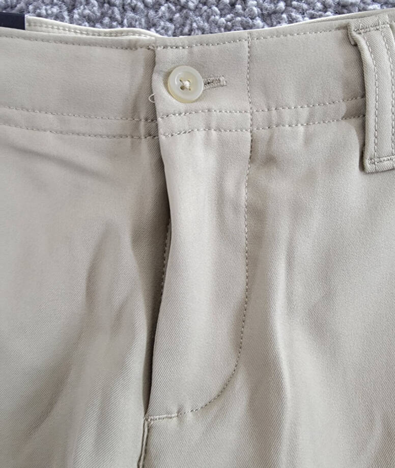 Under Armour Showdown Chino Pants Boys YS Barley Side Pocket Button/Zip Closure
