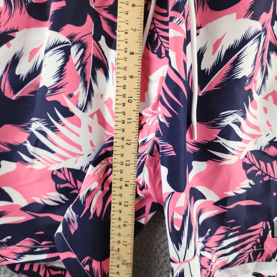 Calvin Klein Island Camo Printed Swim Trunks Men's XXL Pink Multi Drawstring