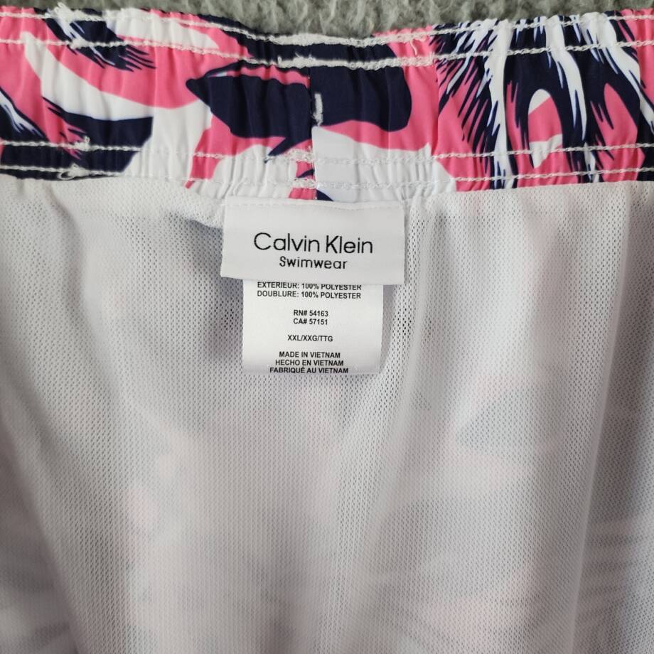 Calvin Klein Island Camo Printed Swim Trunks Men's XXL Pink Multi Drawstring