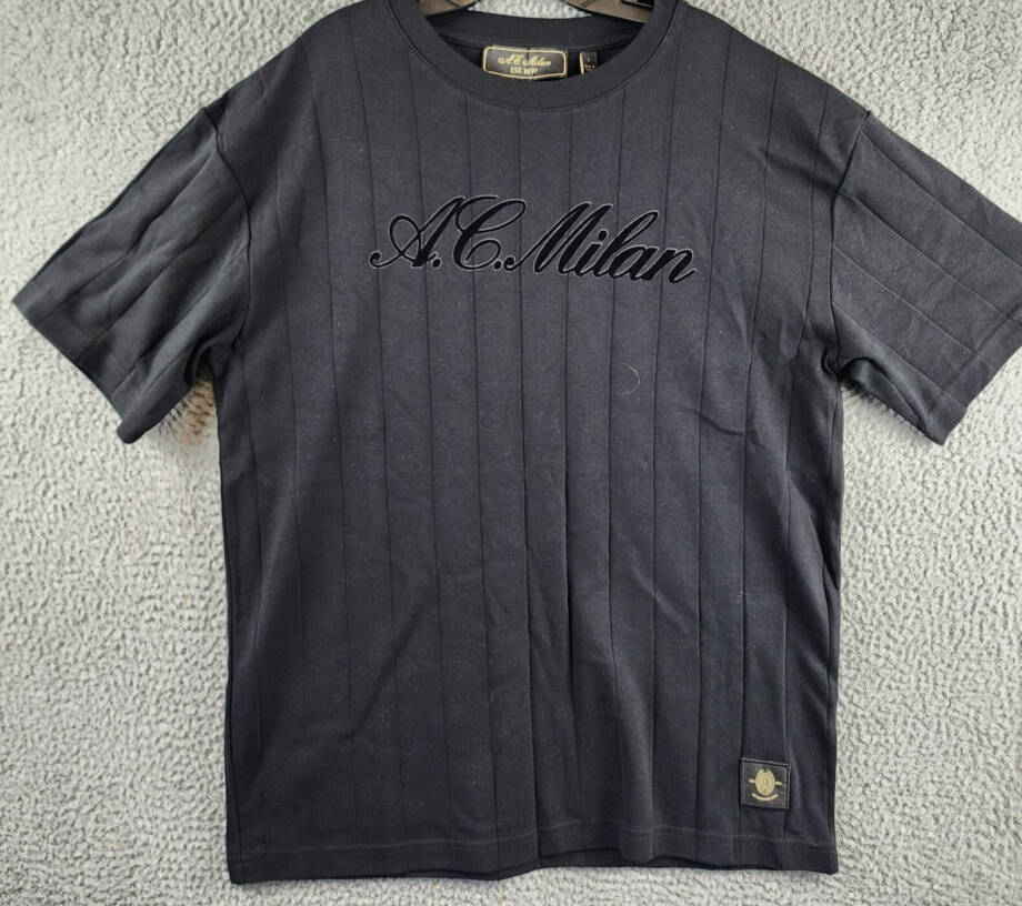 A.C. Milan Monochrome Graphic T-Shirt Men's L Black Crewneck Short Sleeve