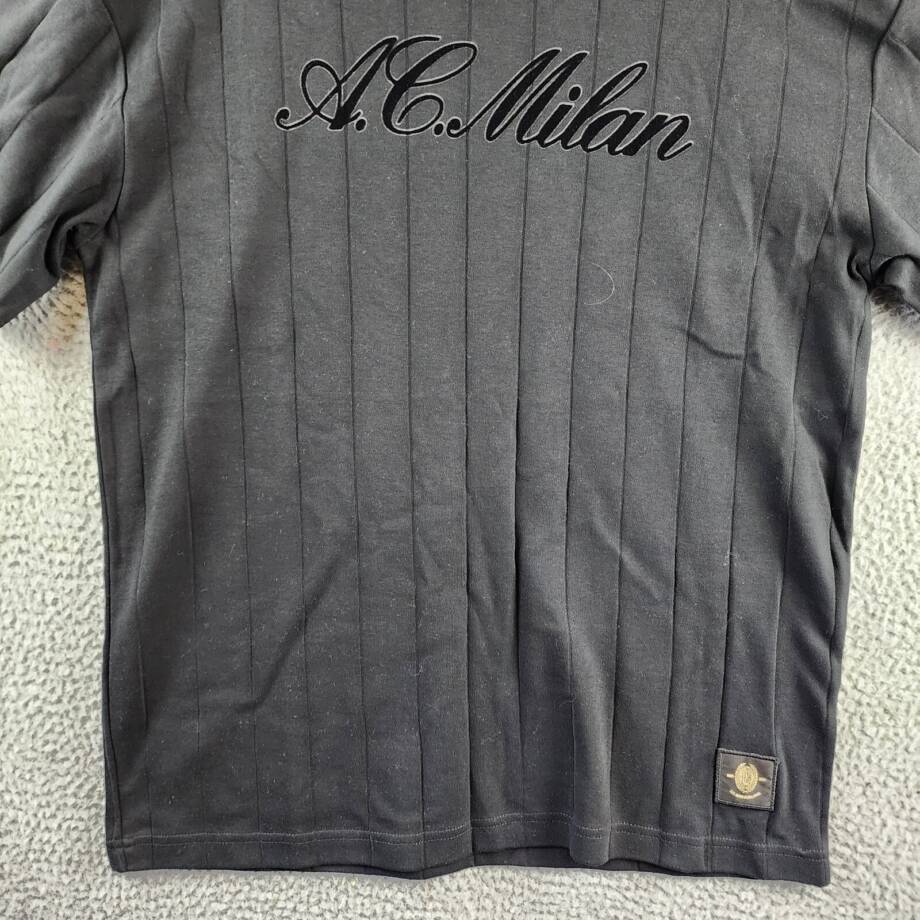A.C. Milan Monochrome Graphic T-Shirt Men's L Black Crewneck Short Sleeve