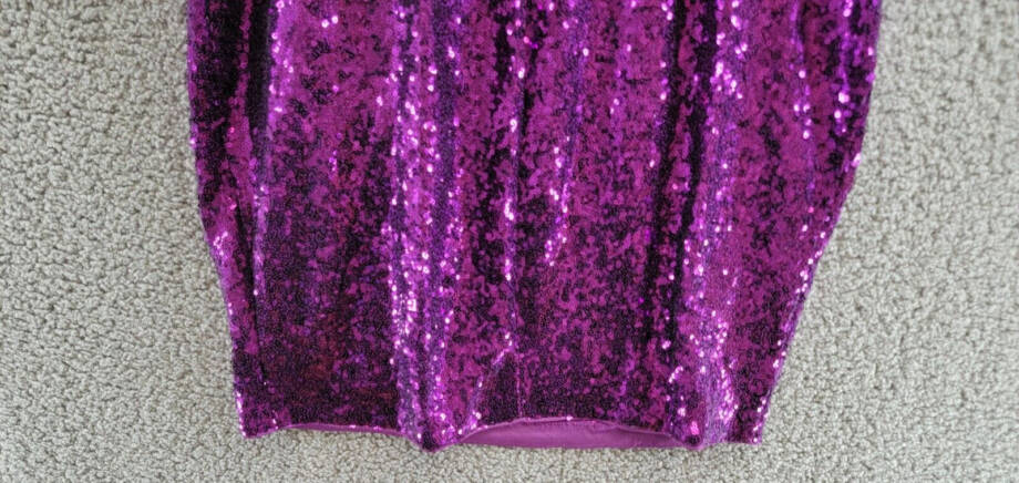GUESS Sequined V-Neck O-Ring-Strap Dress Women's 12 Purple Back Zip Closure