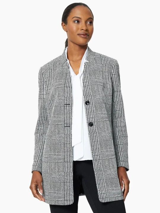 Kasper Petite Two-Button Closure Blazer Women's 4P Black/Vanilla Ice Long Sleeve