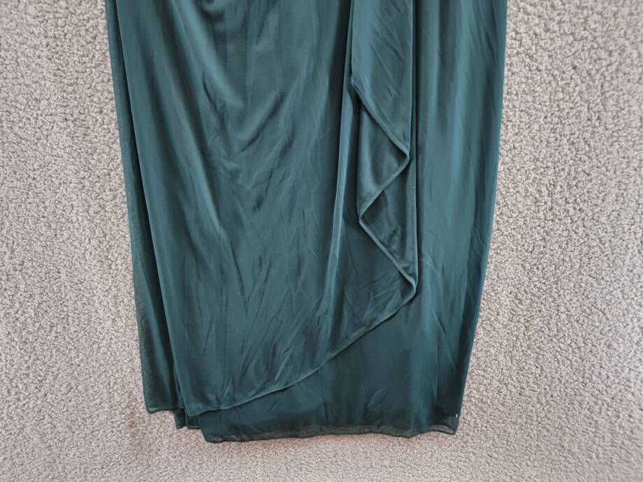 B&A by Betsy & Adam Lace V-Neck Evening Dress Women's 12 Pine Back Zip Closure