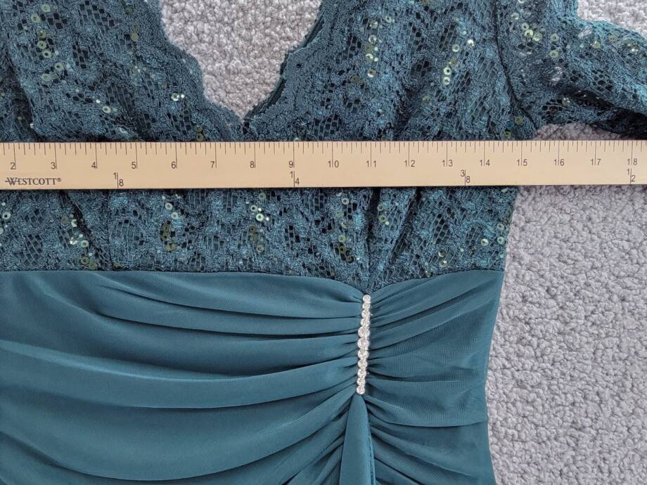 B&A by Betsy & Adam Lace V-Neck Evening Dress Women's 6 Pine Back Zip Closure