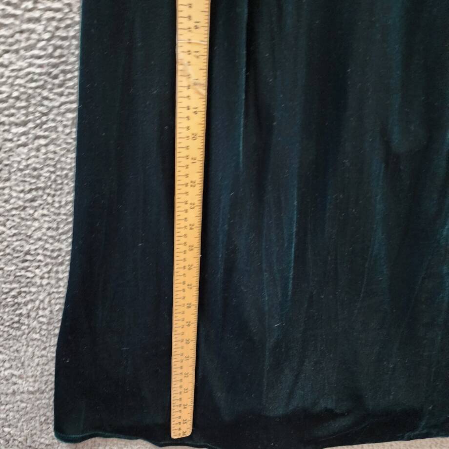 Taylor Plus Size Velvet Empire-Waist Sleeveless Midi Dress Women's 14W Pea Green