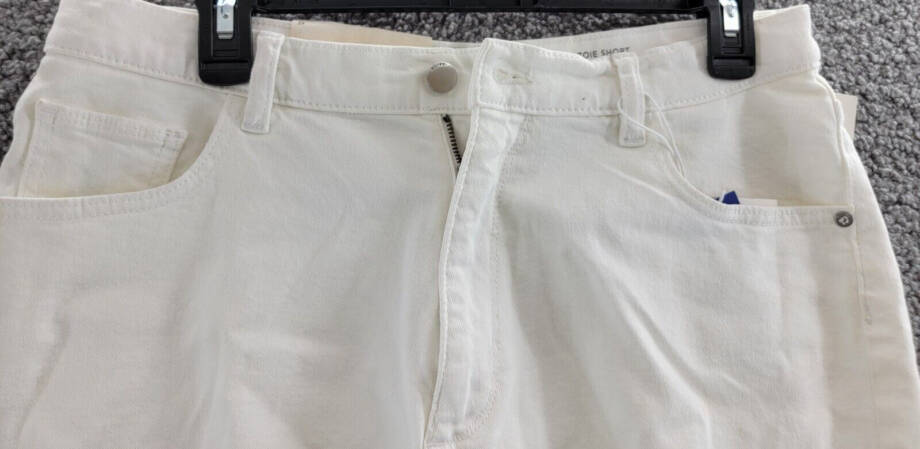 DL1961 Zoie Cutoff Denim Shorts Women's 29 White Frayed Hem Button Zip Closure