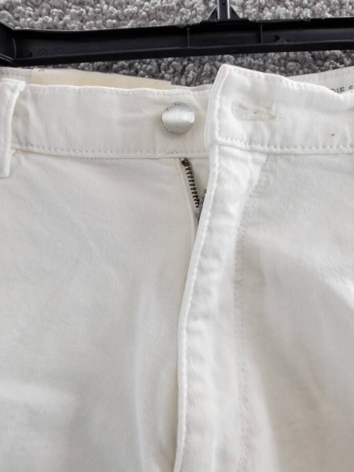 DL1961 Zoie Cutoff Denim Shorts Women's 29 White Frayed Hem Button Zip Closure