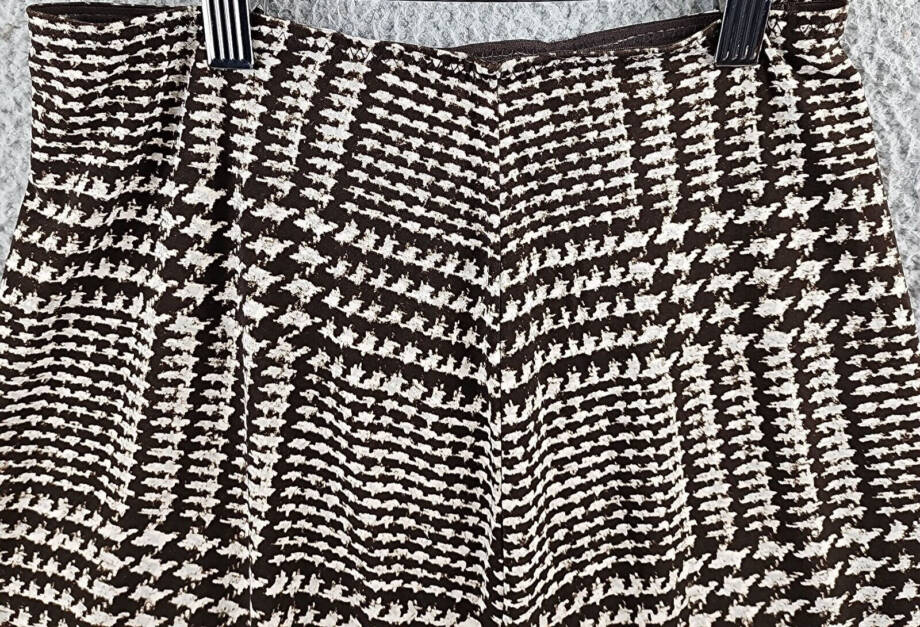 Norma Kamali Side Slit Mini Skirt Women's S/32 Chocolate Glenn Plaid Pull On