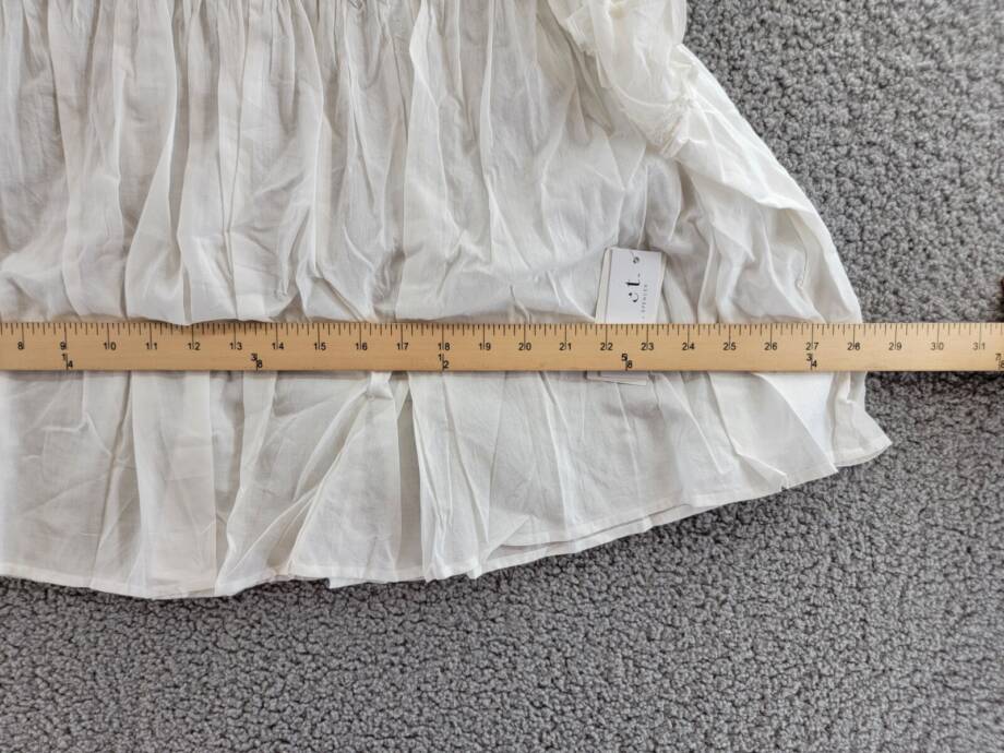 Velvet by Graham & Spencer Inessa Cap Sleeve Top Women's L White Button Back S/S