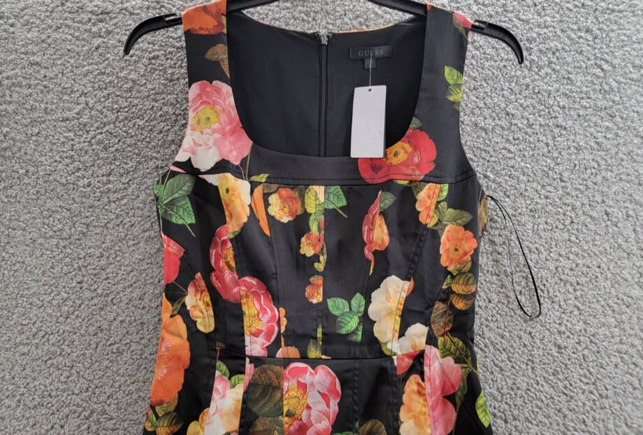 GUESS Printed Seamed Scoop-Neck Mini Dress Women's Peony Charm Back Zip Closure