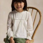 Ralph Lauren Embroidered Voile Top Girls' 6 White Collared Ruffled Button Back