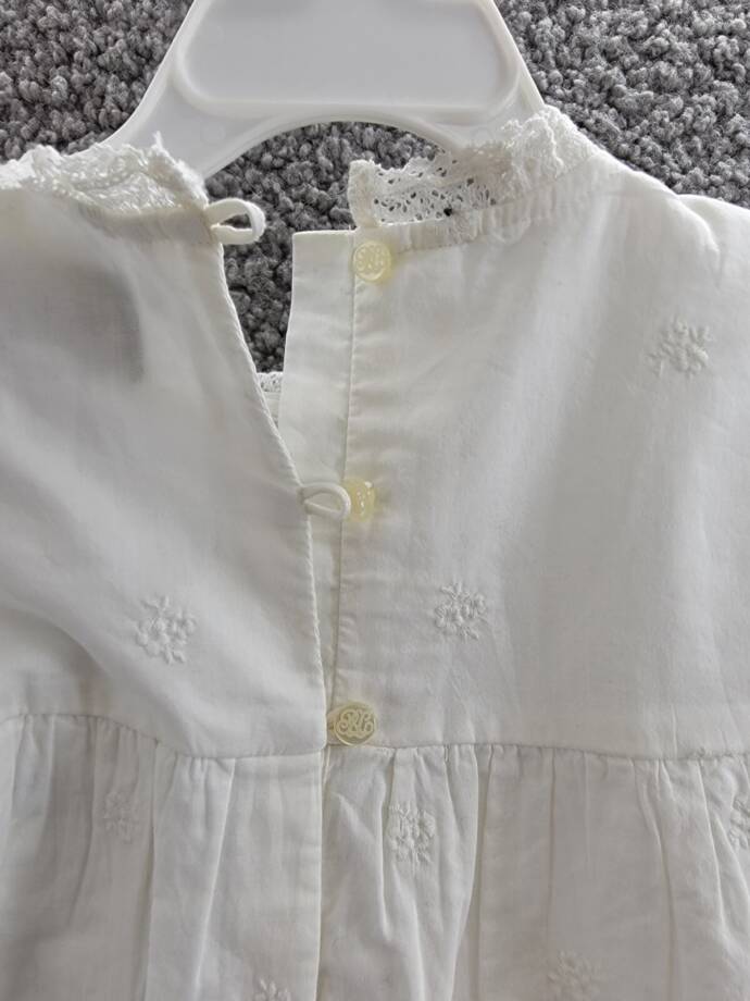 Ralph Lauren Embroidered Voile Top Girls' 6 White Collared Ruffled Button Back