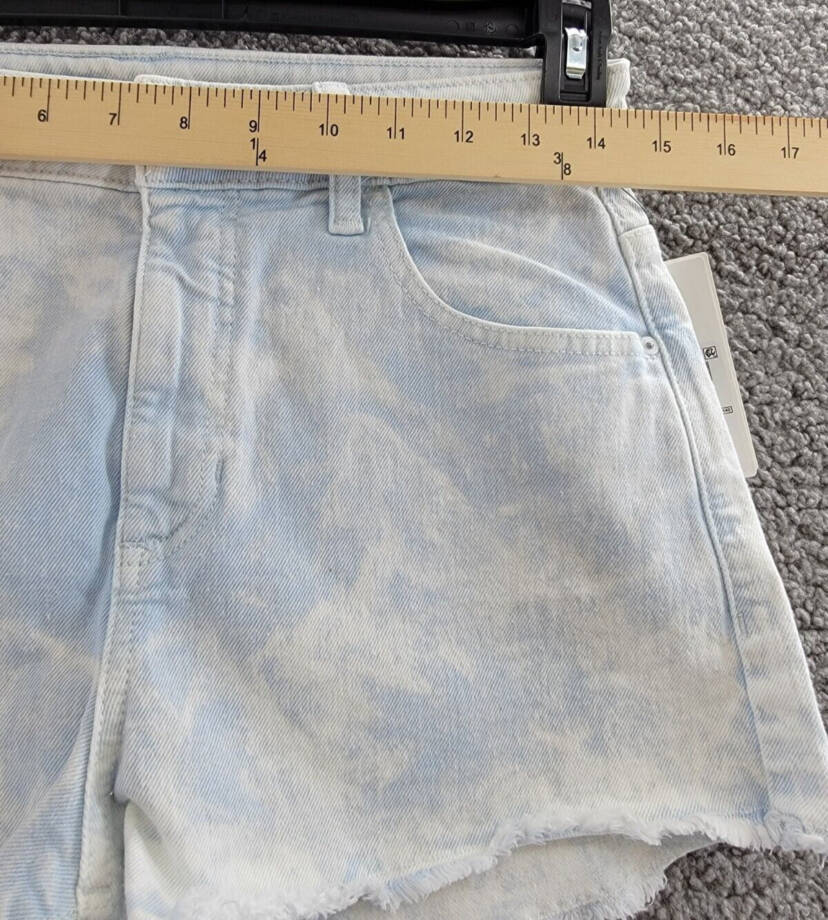 Guess Denim Mom Shorts Women's 28 Agua Acid-Washed Raw Hem Button Zip Closure