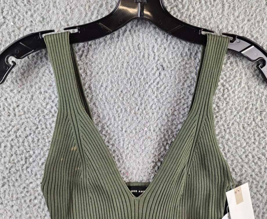 Good American Shine Rib Sleeveless Tank Top Women's M Fatigue Pullover Style~