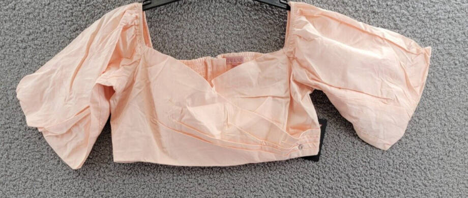 Guess Off-the-Shoulder Crop Blouse Women's XL Calm Pink Sweetheart Neck Back Zip